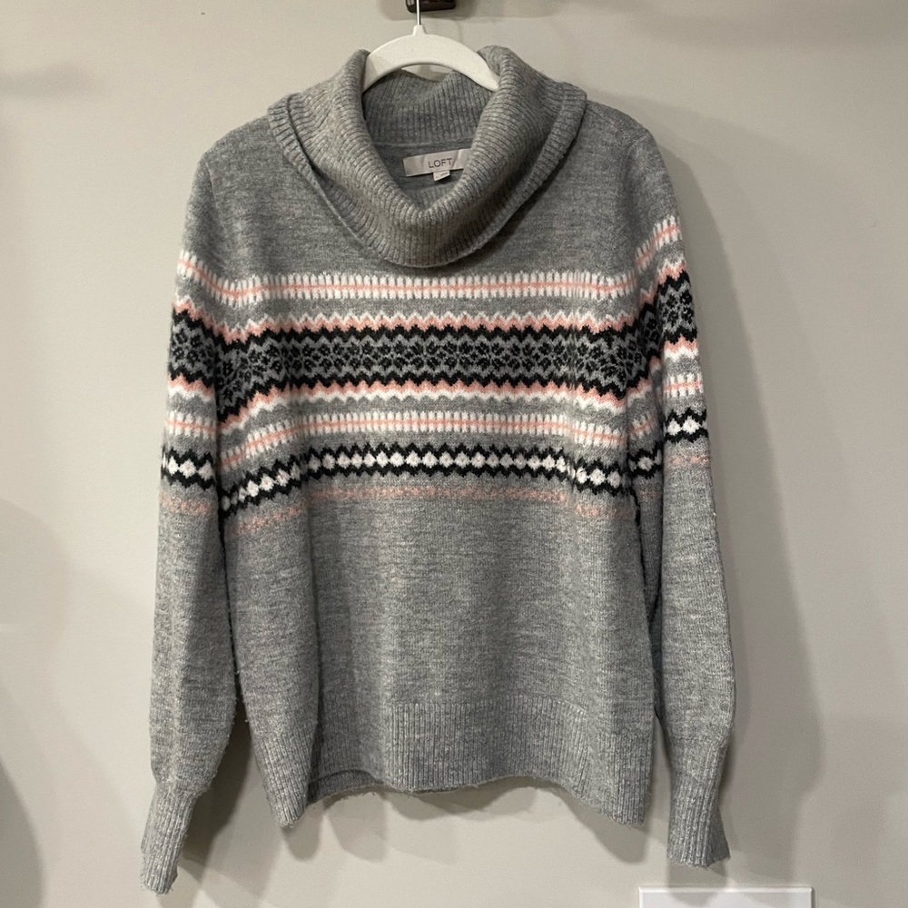 LOFT Gray Cowl Neck Sweater with Fair Isle Pattern Size Large